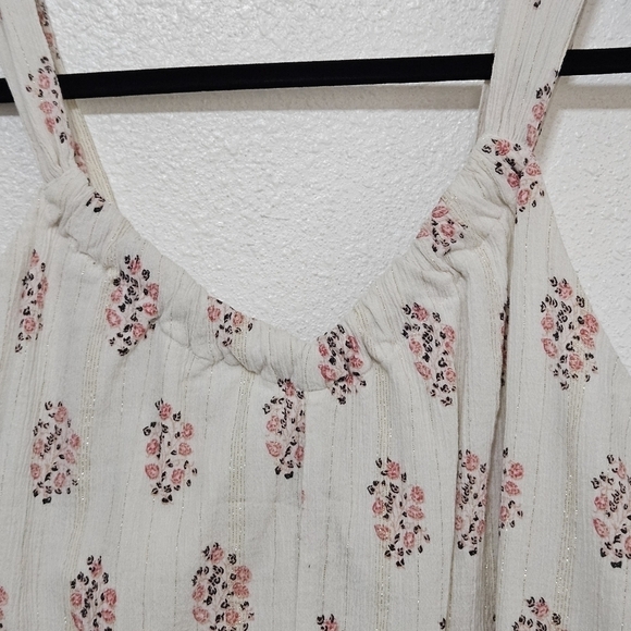 NWT La Vie Rebecca Taylor top with gold threading details size medium - Picture 2 of 14